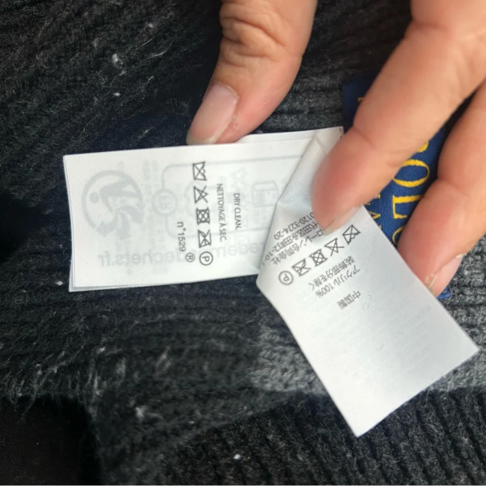 Polo by Ralph Lauren‎ Gray Scarf